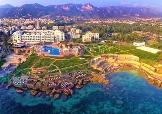 Jasmine Court Hotel Kyrenia  Bagian luar foto