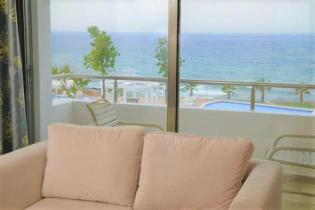 Jasmine Court Hotel Kyrenia  Ruang foto