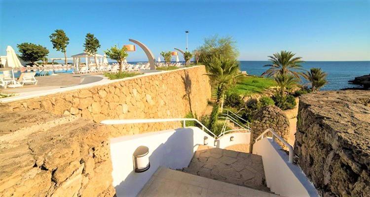 Jasmine Court Hotel Kyrenia  Bagian luar foto