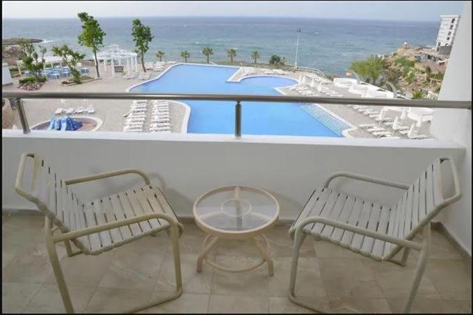 Jasmine Court Hotel Kyrenia  Bagian luar foto