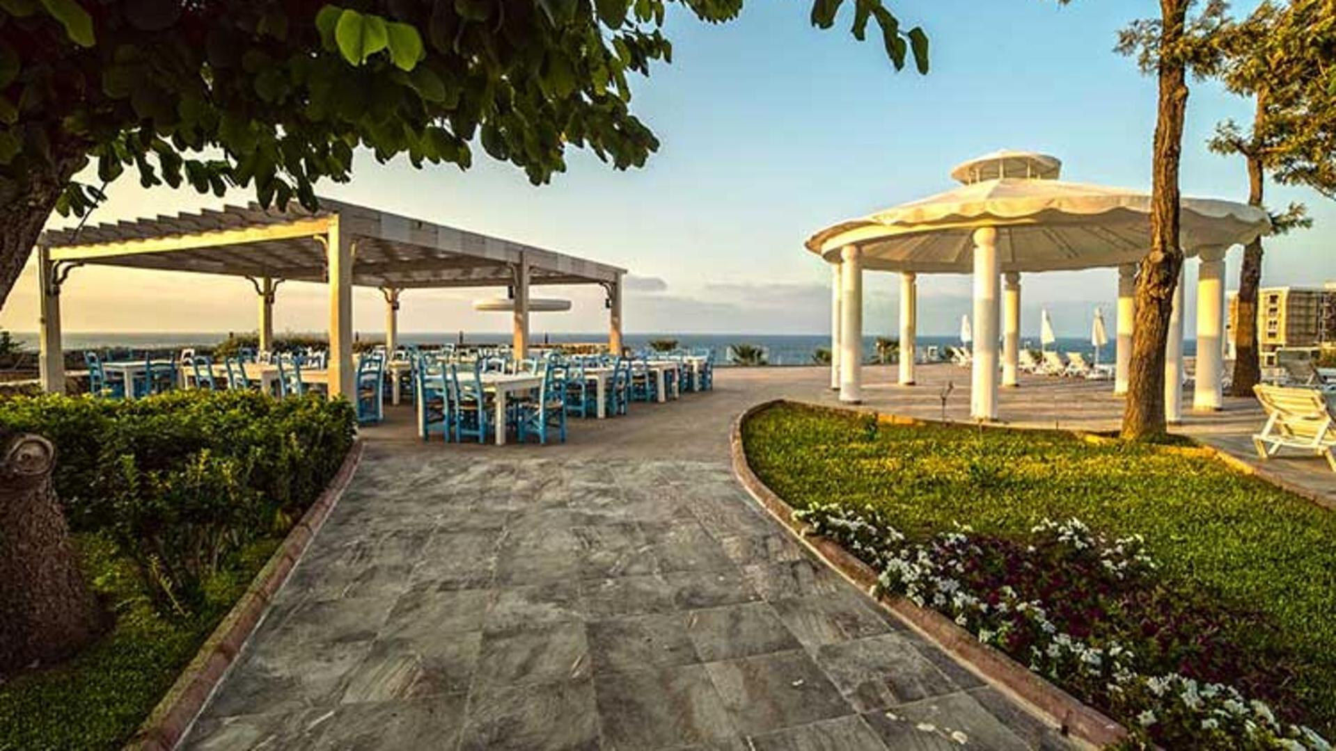 Jasmine Court Hotel Kyrenia  Bagian luar foto